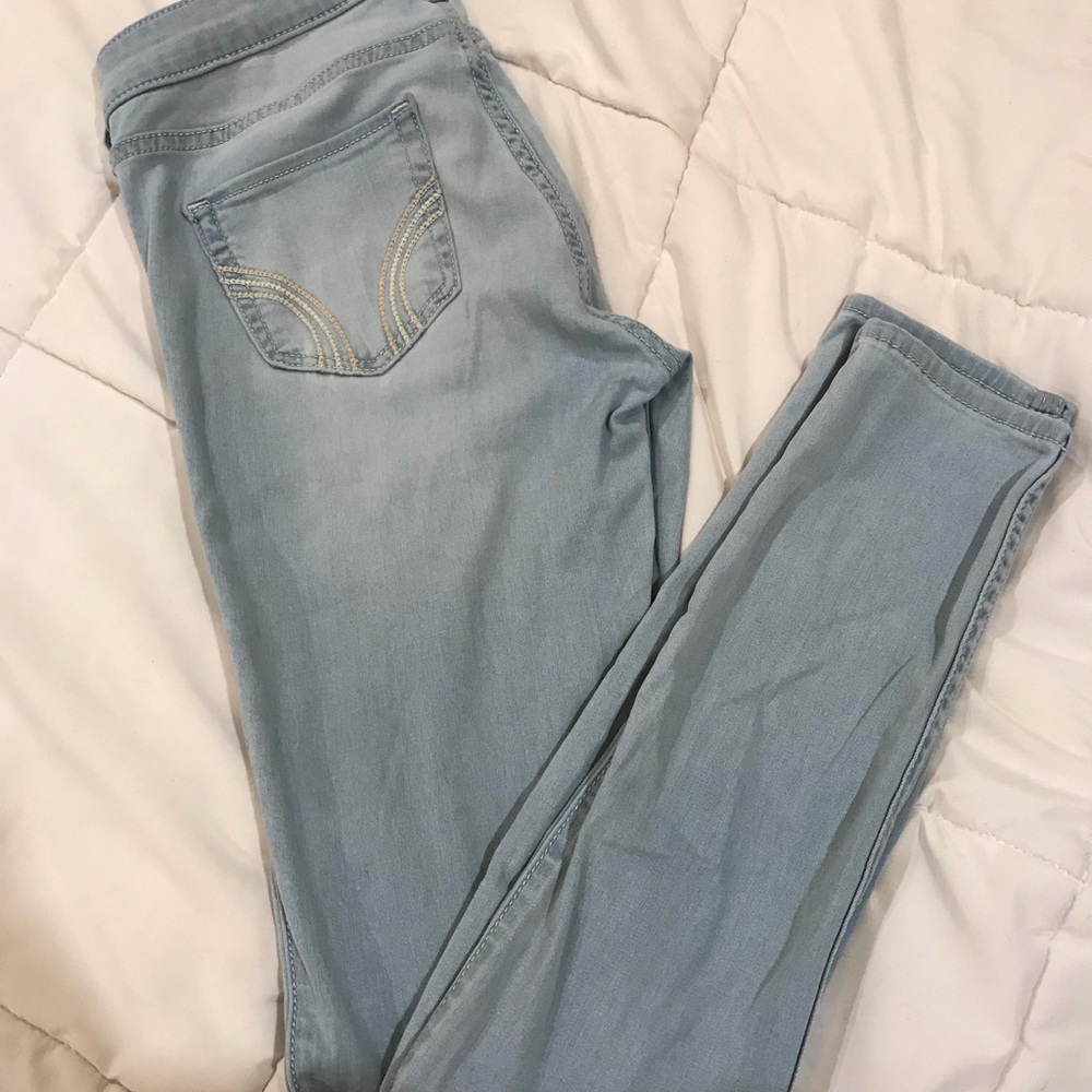 Hollister jeans